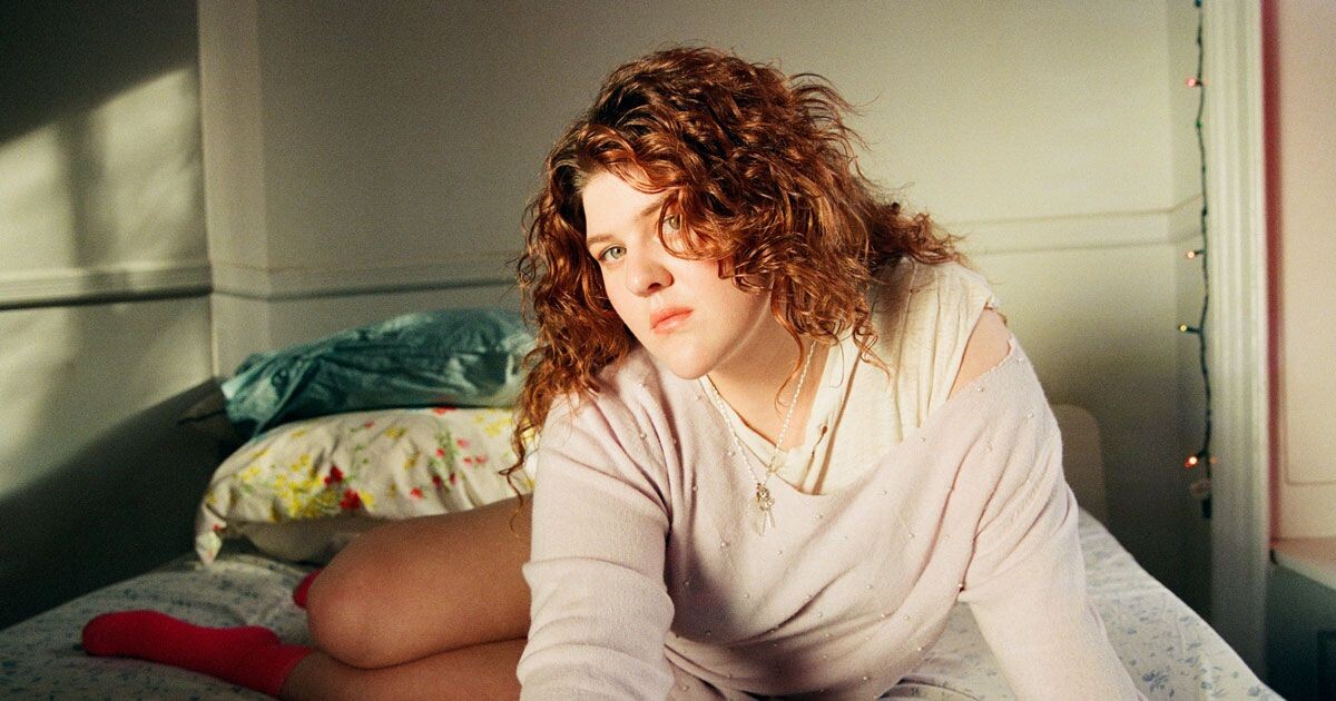 А почему нет ковра на заднем фоне? 