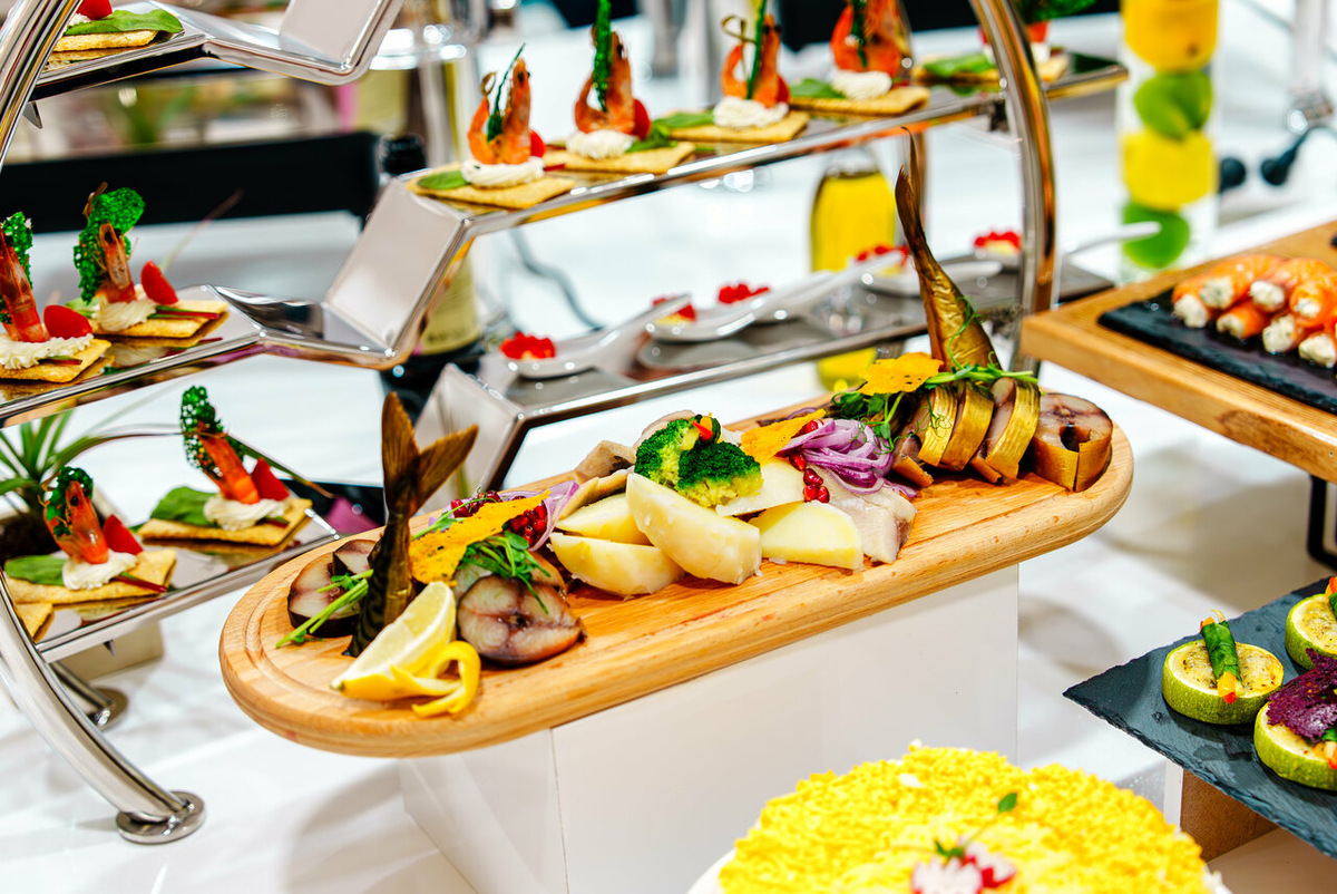 Шв. стол в санатории "Парк-Шафран". Фото: санаторий "Парк-Шафран". 