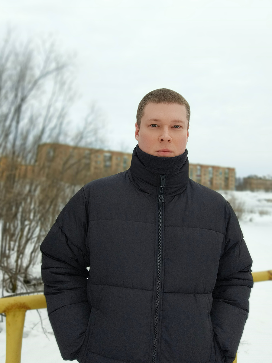 Антон, кредитный юрист, автор правового блога "Про долги". Юрист по гражданским делам.