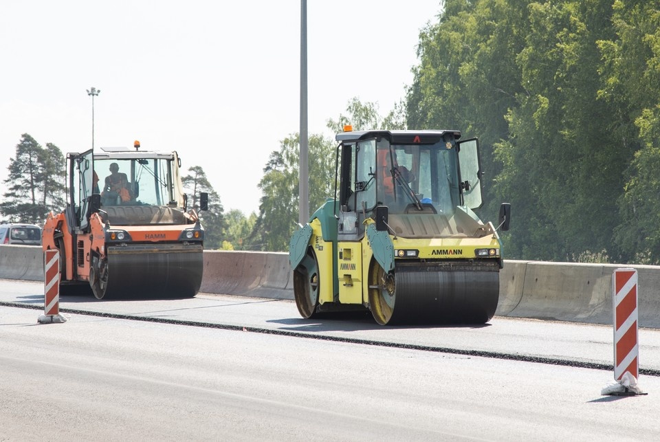    Дорогу и мост через реку Татьянку могут расширить до четырех полос Николай ОБЕРЕМЧЕНКО