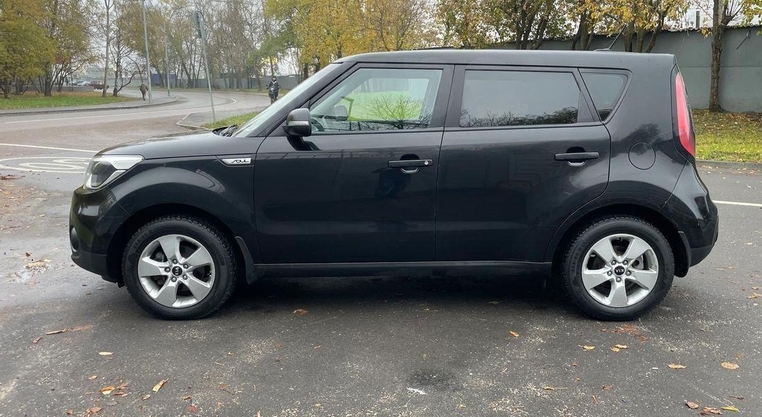 Фото для иллюстрации, по описанию у владельца был такой же.