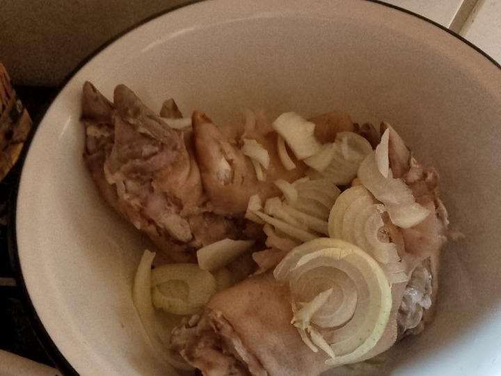 Брутальному мужчине брутальная еда и о том что классика не выходит из моды.