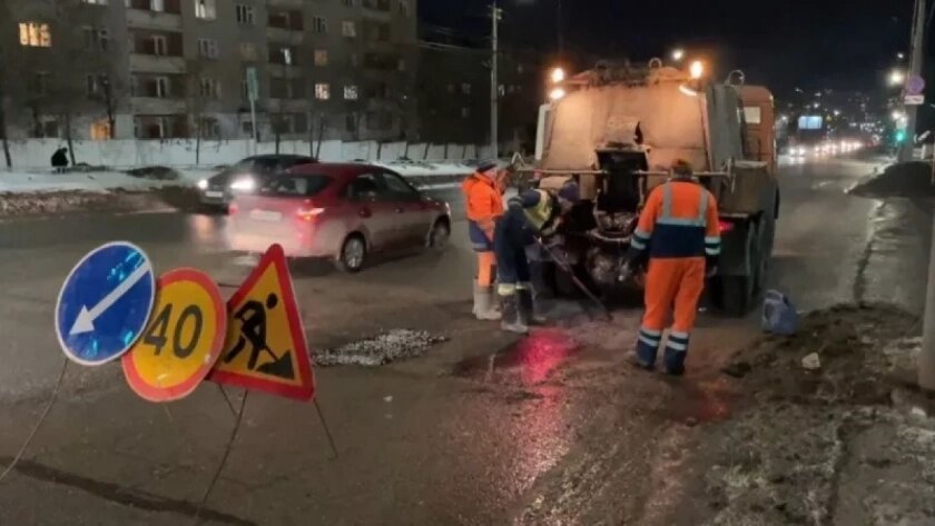    Фото администрации города Кирова