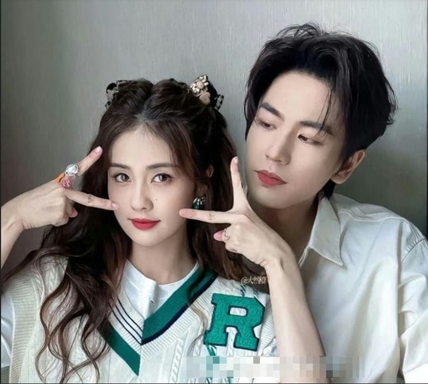 Китайская актриса Бай Лу и актер Чжан Линхэ.