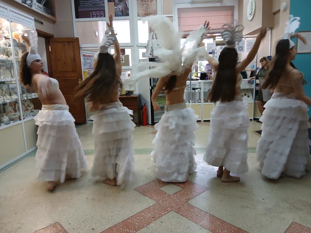 Листайте вправо, чтобы увидеть больше изображений