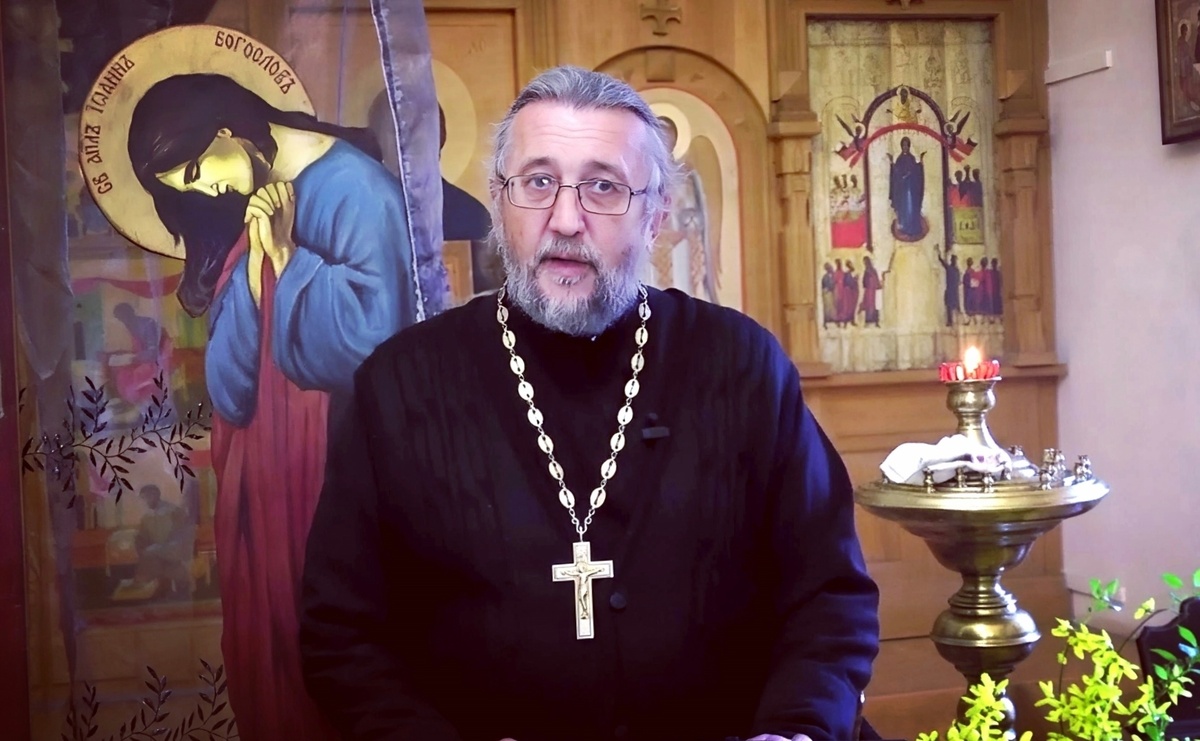 Игорь Сильченков — иерей, проповедник, просветитель, миссионер, настоятель Храма Покрова Пресвятой Богородицы (с. Рыбачье, г. Алушта).