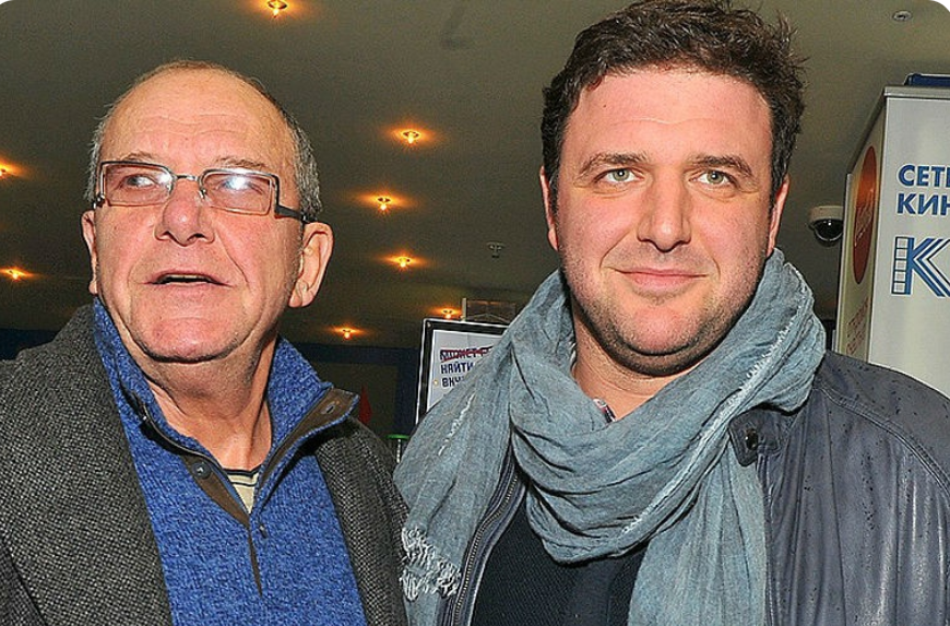 С сыном Максимом