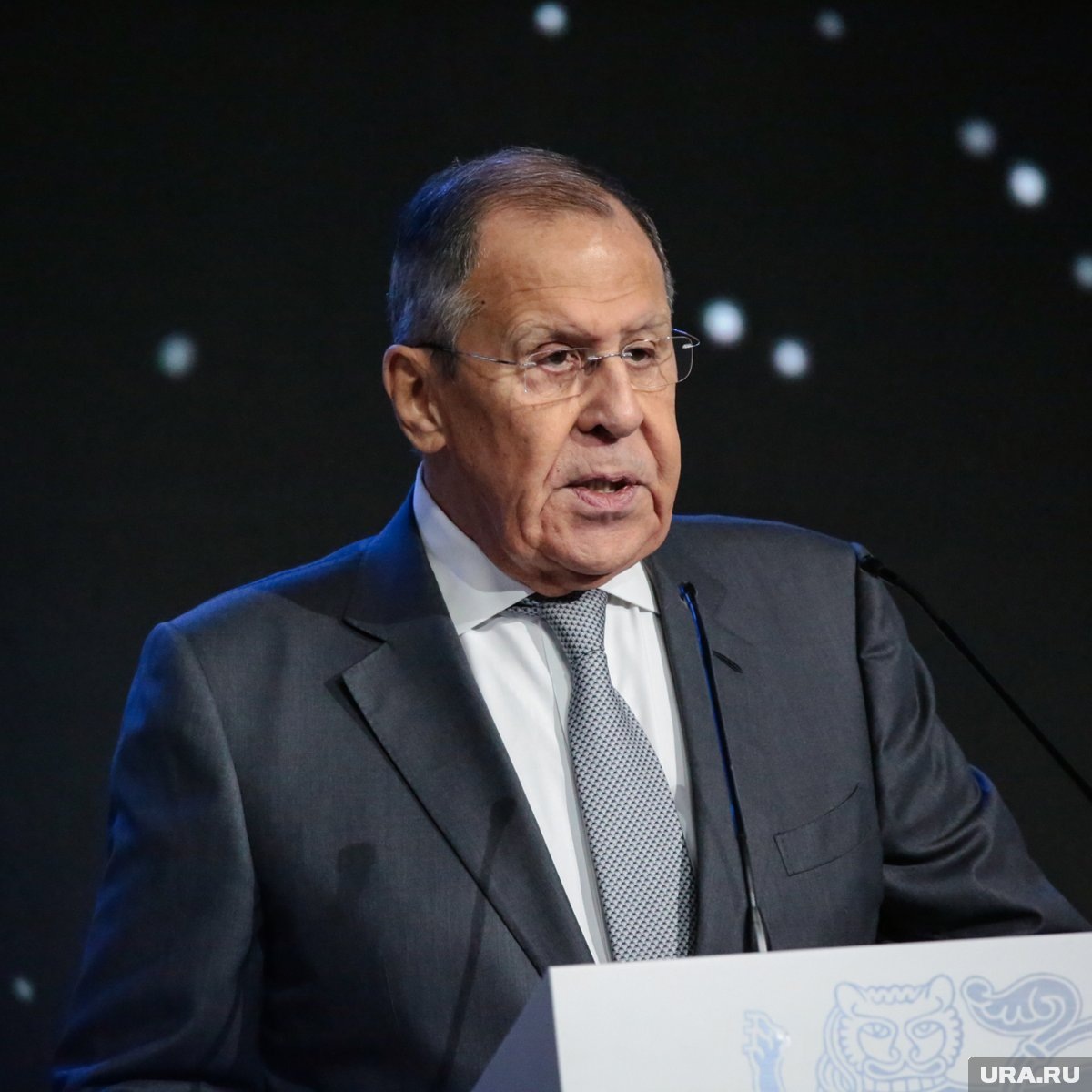     Сергей Лавров 21 марта отмечает 76 лет