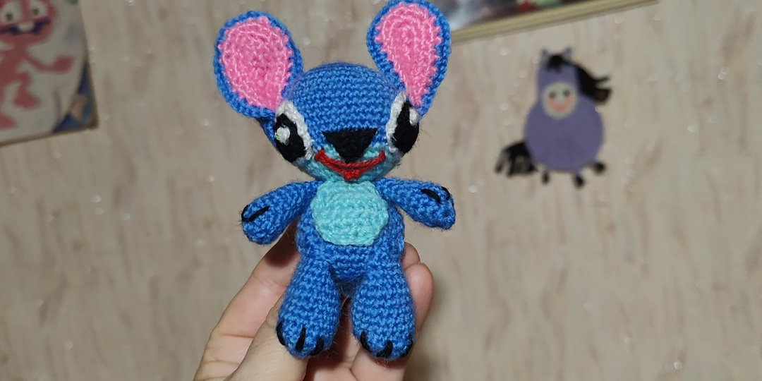 Вяжу игрушки крючком,мои ,,пробы пера".