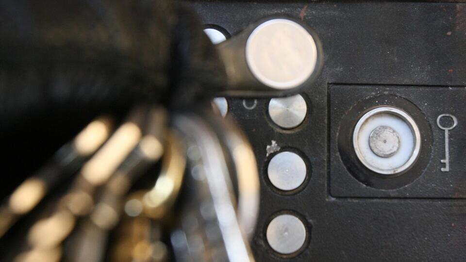     Московская пенсионерка отдала за замену ключей от домофона 18 млн рублей ИЗВЕСТИЯ/Владимир Суворов