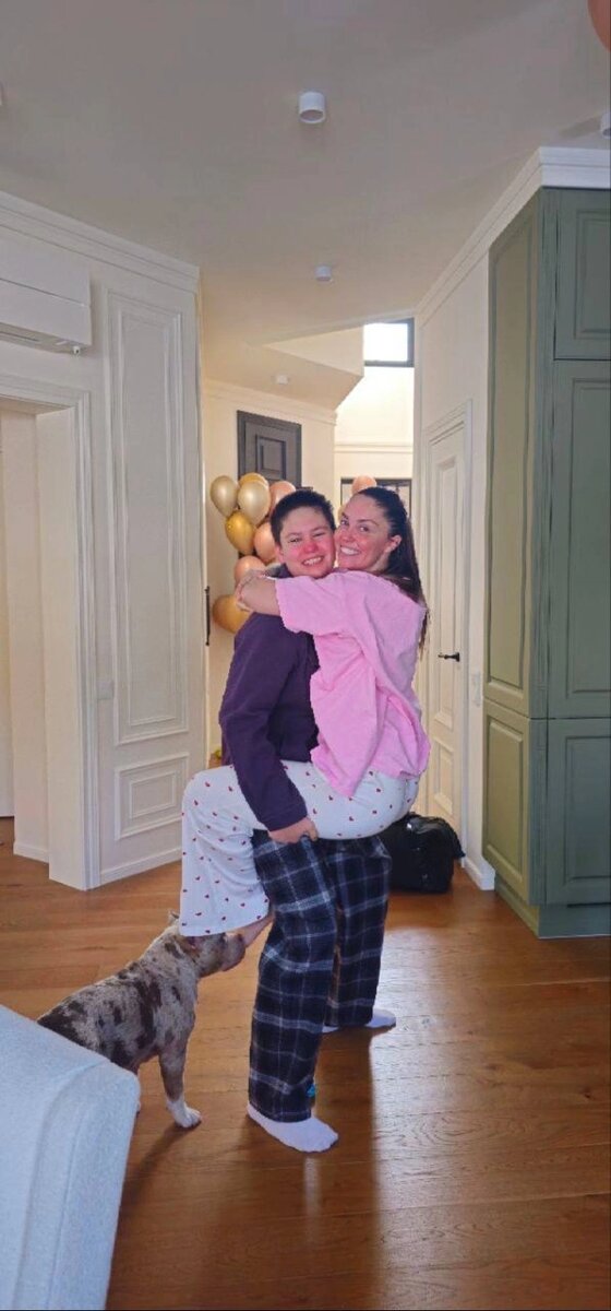 ФОТО: Telegram-канал Агаты Муцениеце📷
