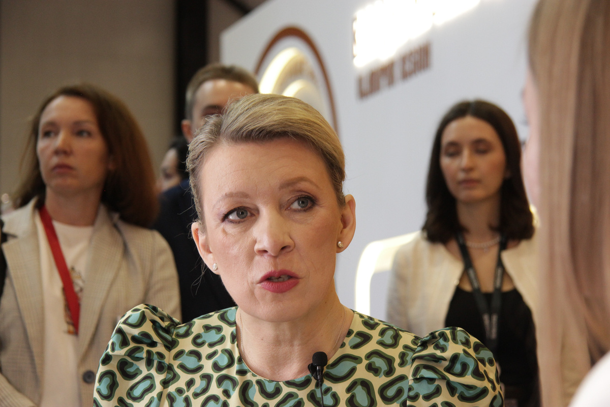 По словам представителя МИД, ФРГ подталкивает своих жителей к краю пропасти.  Фото: ФедералПресс / Дмитрий Шевалдин