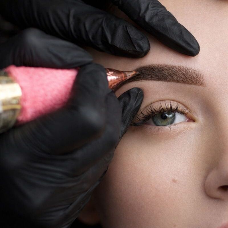 Готовые посты и сторис для Бьюти-мастеров: https://content-russia.tb.ru/