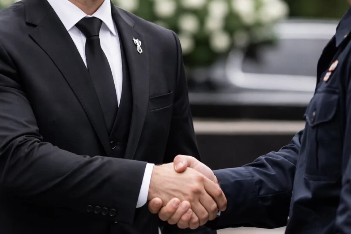    Хабаровской похоронной фирме смягчили наказание за покупку данных полиции