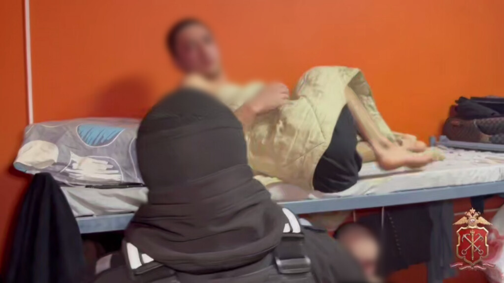    Фото: кадр видео ГУ МВД России по Петербургу и Ленобласти