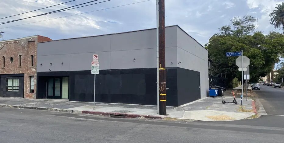 Подпольные казино часто никак себя не выдают. На фото одно из подпольных казино Лос-Анджелеса, которое раскрыла полиция города