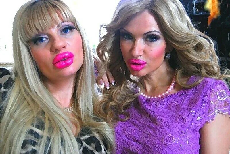 Крис и Энджи тоже не знакомятся с водилами, фу такими быть \ фото из Сети