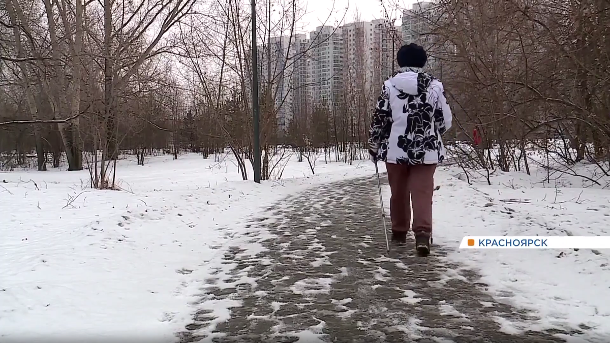     В конце марта Красноярск снова засыпало снегом