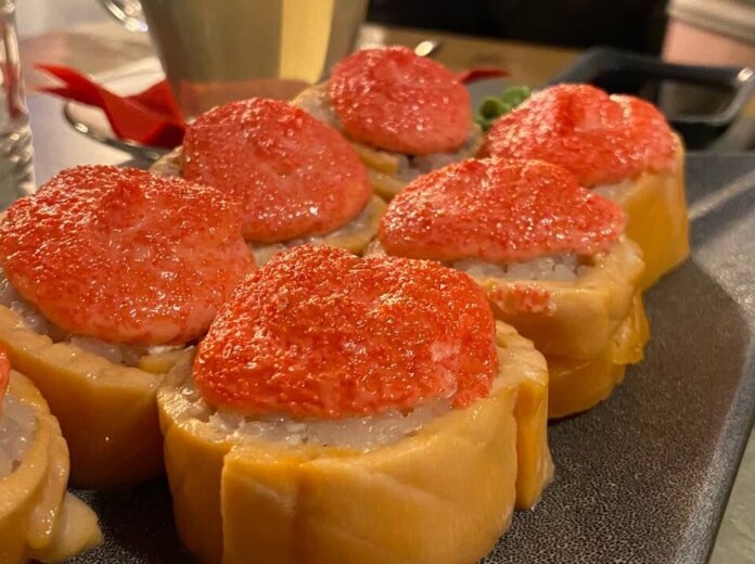 Владелец доставки роллов прокомментировал ситуацию с приостановкой работы заведения в Кунгуре