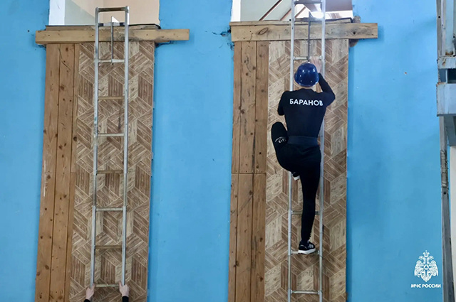 МЧС Тверской области провело зимнее первенство по пожарно-спасательному спорту