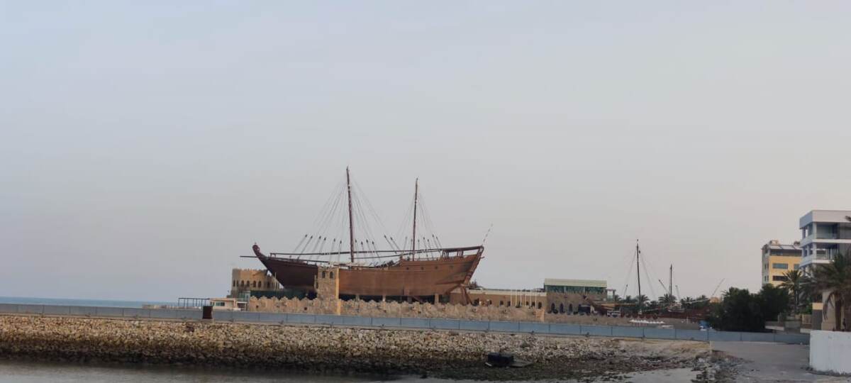 Корабль "Аль-Хашими II" в Кувейте (фото из личного архива)