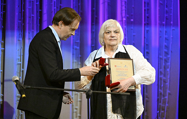 «Зеленый листок» и премия Дементьева: Марина Кудимова считает событие символичным