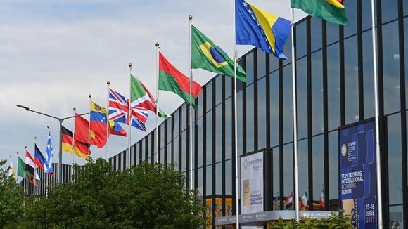   photo.roscongress.org