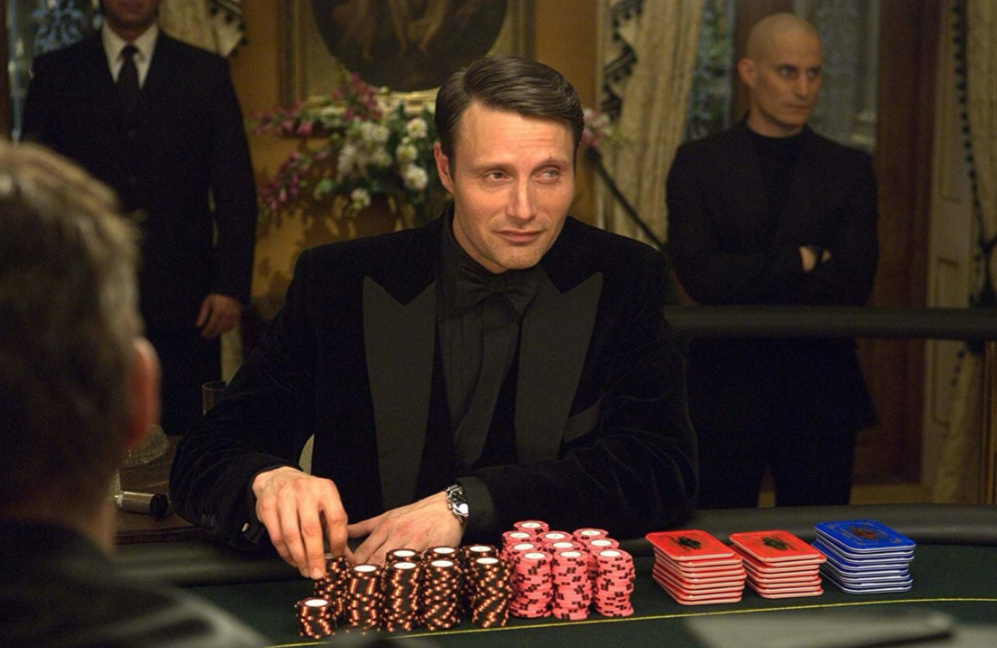 Кадр из фильма «Казино “Рояль”», 2006. 
