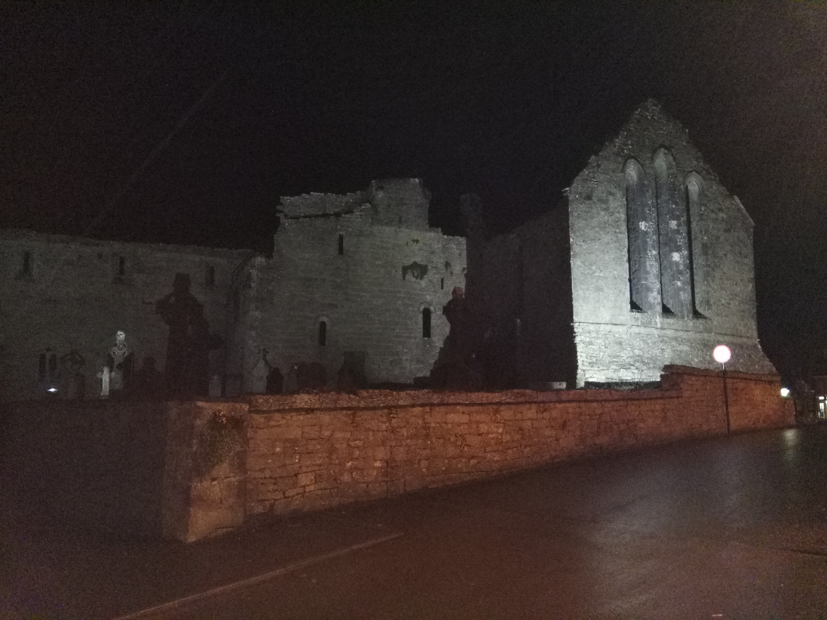 Руины собора в окрестностях замка Эшфорд