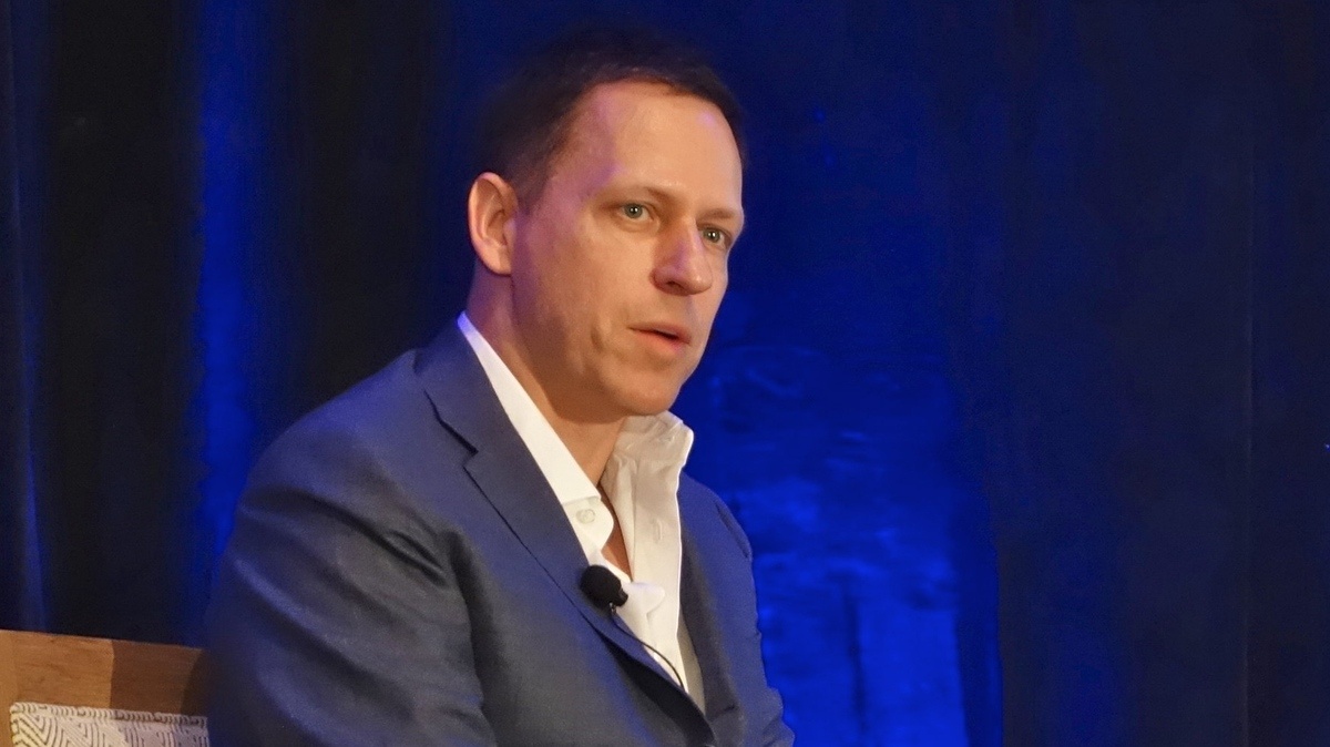     Питер Тиль   
(cc) Steve Jurvetson