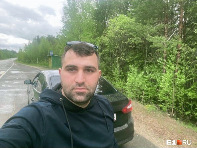 Из «E1.RU» Новруз Садатов. 