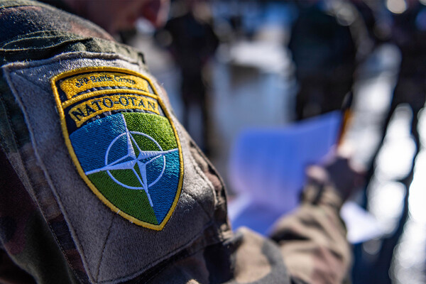 Adrien Courant/Etat Major des Armees/AP   📷