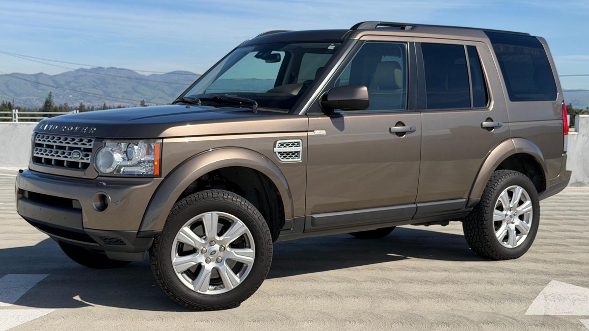 Land Rover LR4 2013