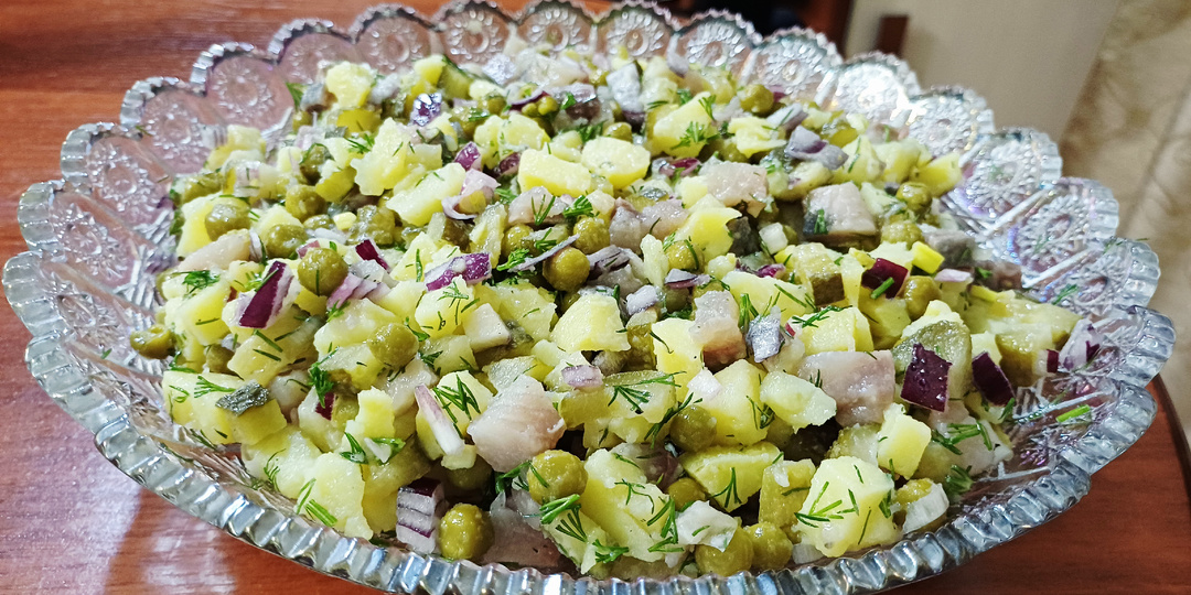 Салат с селёдкой👍😋
