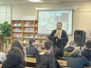 «Взять духовную книгу и начать ее читать» – это и есть самый лучший способ отметить День православной книги. / ФОТО автора Администратор  📷
