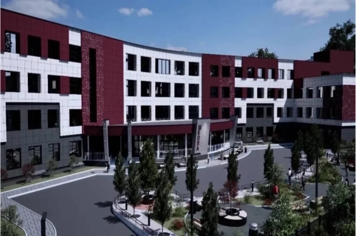    Мэр Новосибирска показал проект школы на 1100 мест в Клюквенном