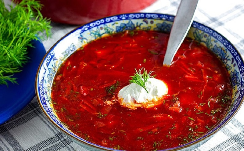 Борщ без мяса с консервированной фасолью — насыщенный вкус и сытность в одной тарелке