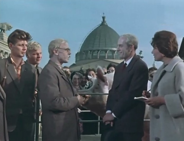 Кадр из фильма "Академик из Аскании" взят для иллюстрации из Яндекс Картинки.