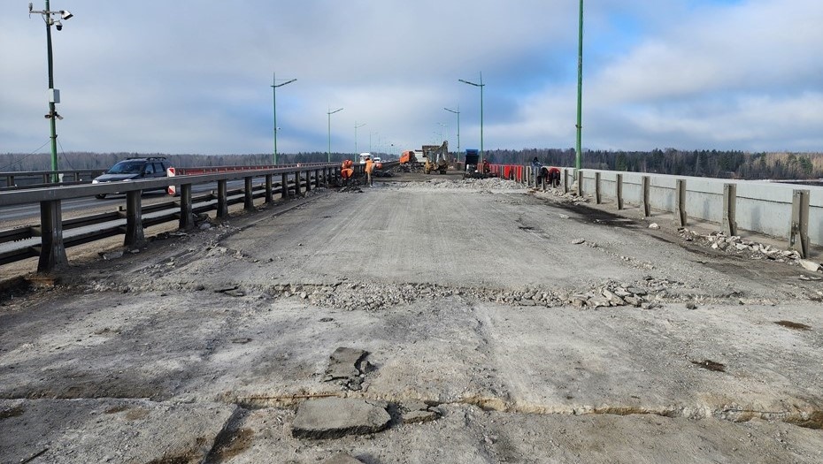    Работы на Ладожском мосту 21 марта 2026 года Автор фото: ФКУ Упрдор "Северо-Запад"