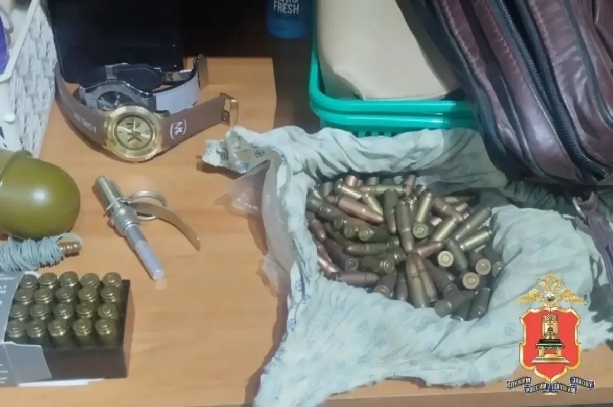    Житель Тверской области жил с арсеналом оружия, но не знал об этом