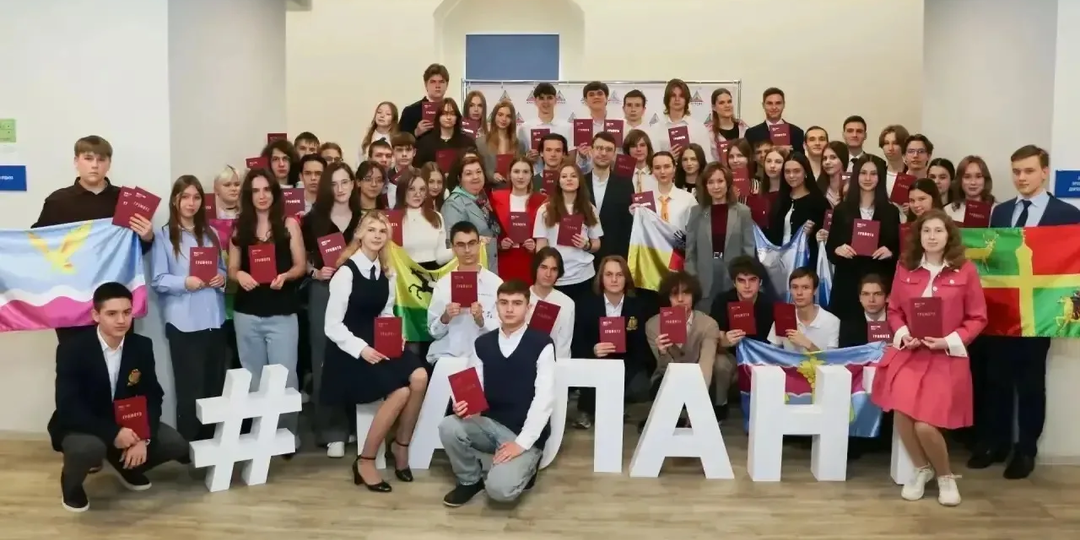 Более 400 школьников Краснодара стали победителями и призёрами краевых олимпиад