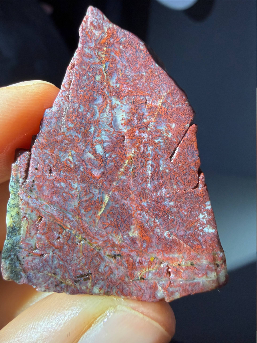 Моховая кружевная яшма