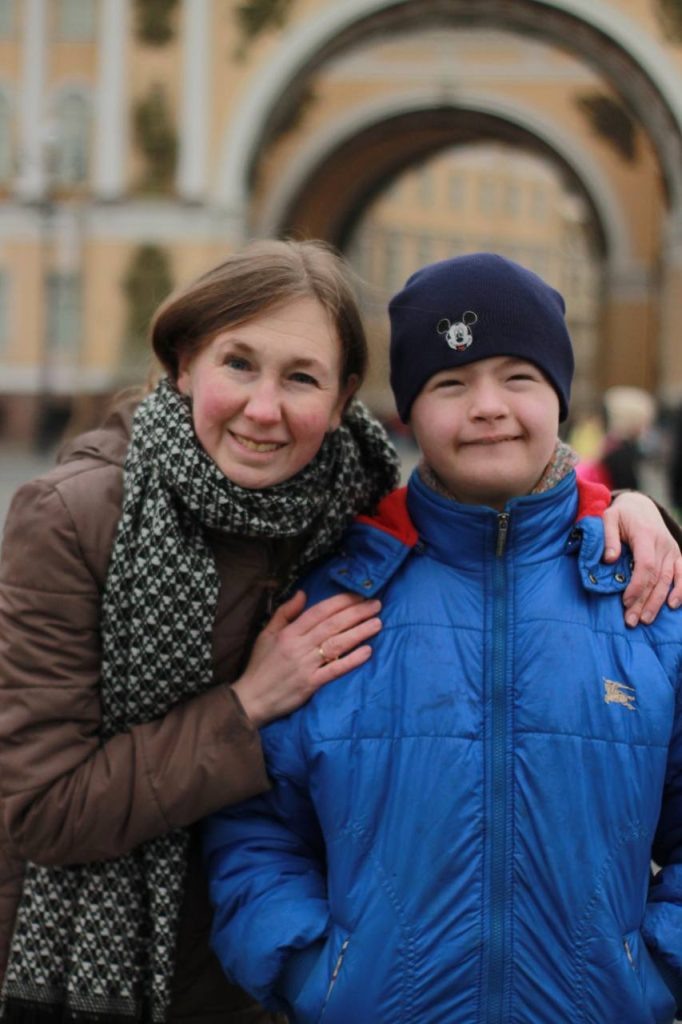 Светлана Устименко с сыном Давидом. Фото из семейного архива