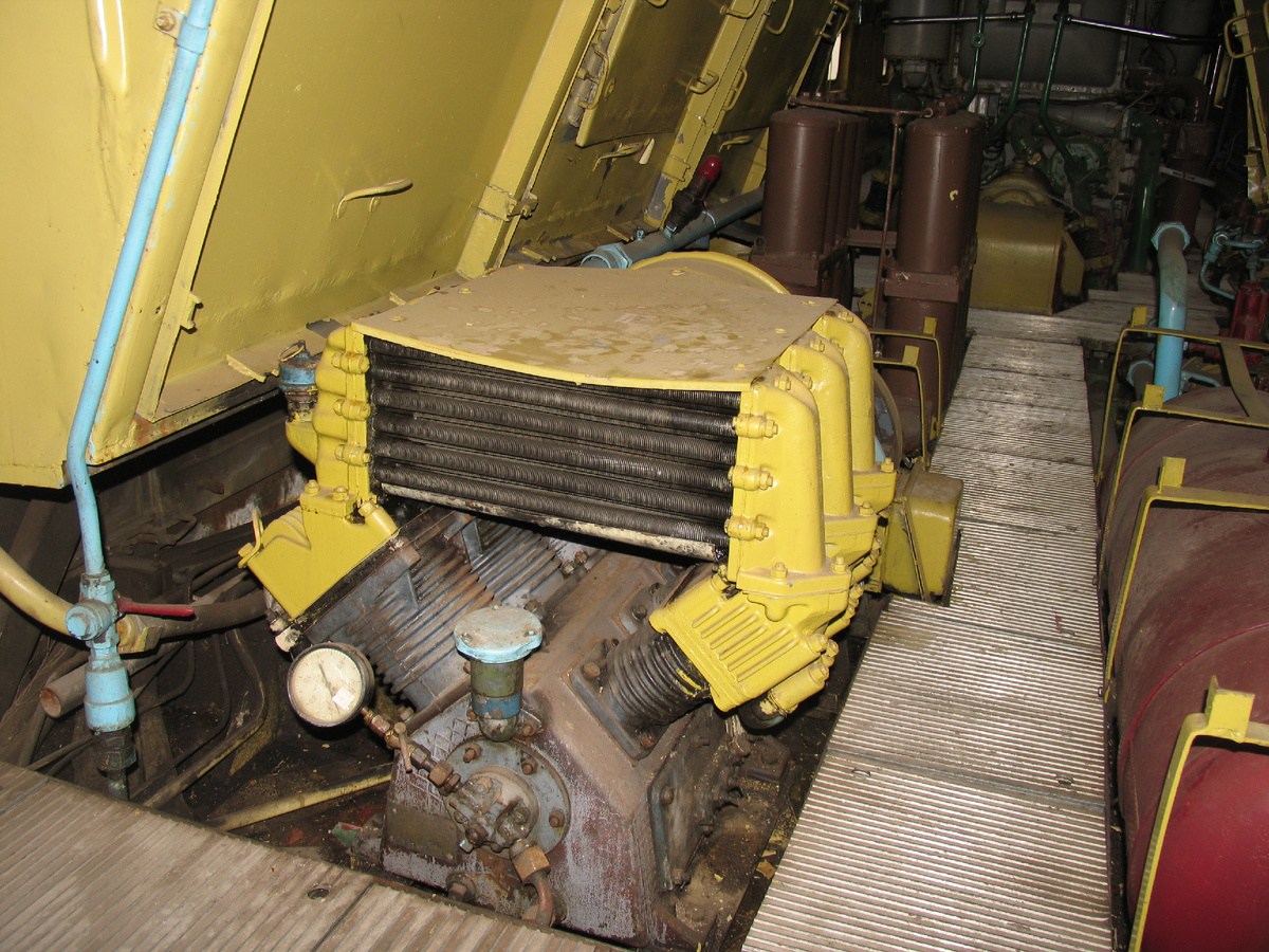 Компрессор тепловоза ТЭП70 ПК-5,25