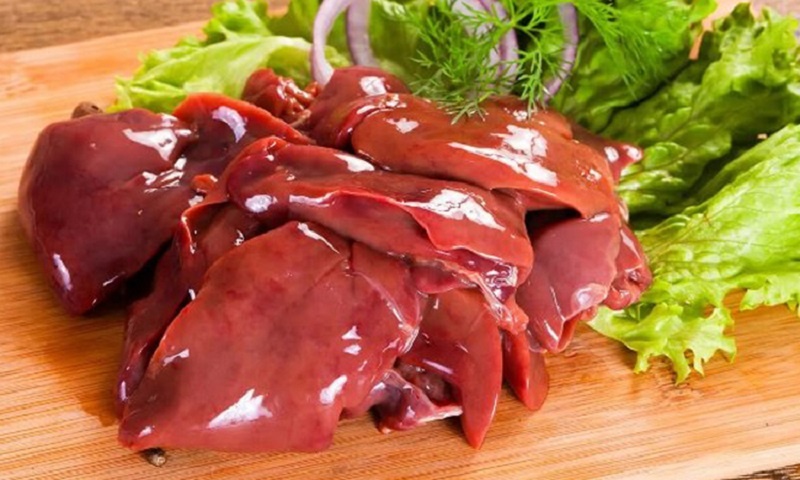 Куриная печень с яблоками: простое блюдо с неожиданно изысканным вкусом