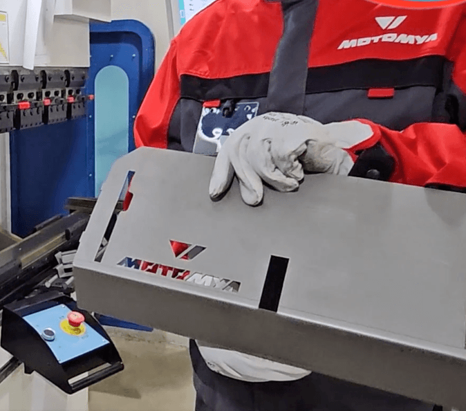    Экономика ручного труда на стройке: как перестать переплачивать за простои | Мотомул Artem Motomul