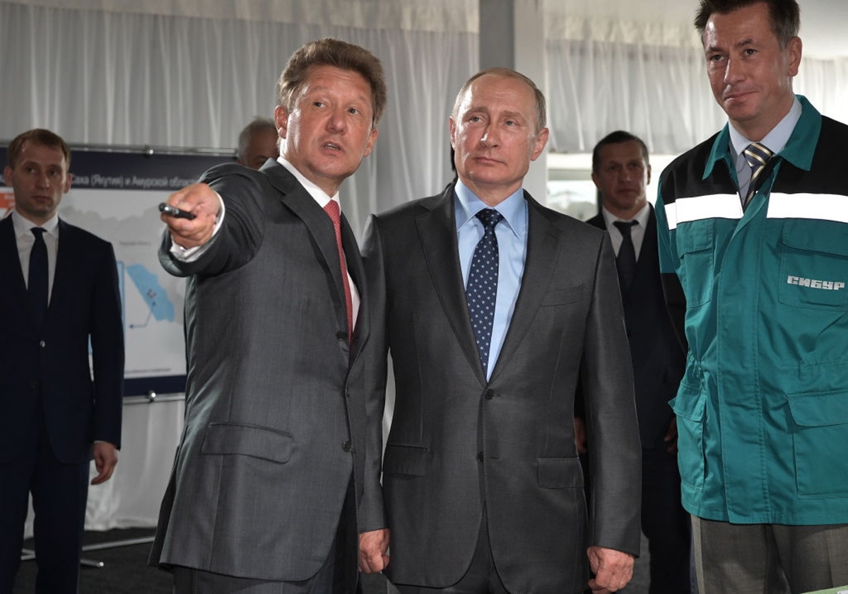 Карьера не на авансцене, а за кулисами