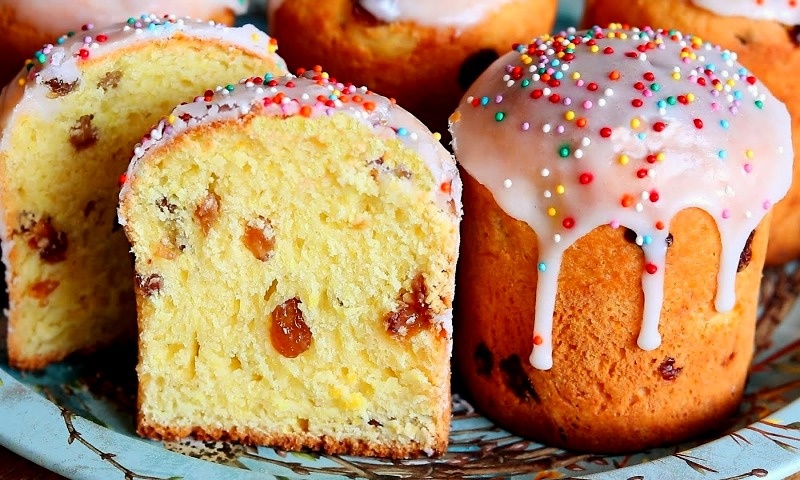 Кулич без возни, без дрожжей и без сливочного масла: влажный, сладкий, нежный, ароматный и очень вкусный