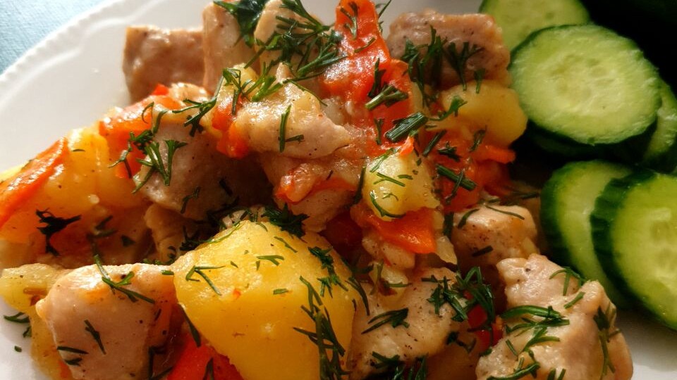 Быстрая картошка с овощами