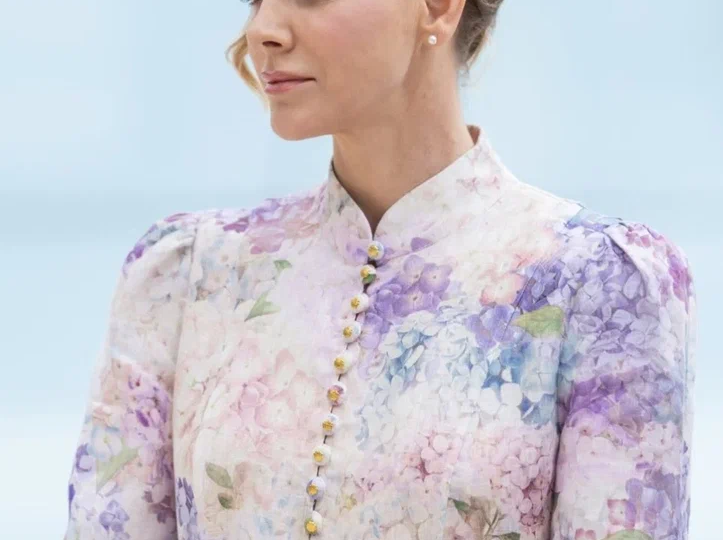 Нежная Княгиня Шарлен снова оставила стилистов без работы (4 знаковых выхода марта)